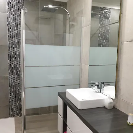 Apartamento T1 Na Oura *